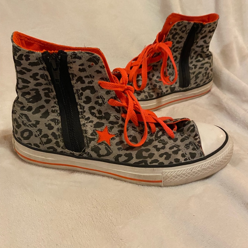 Converse leopard print high top sneakers